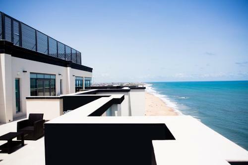 The Landmark Hotel By Amara Suite