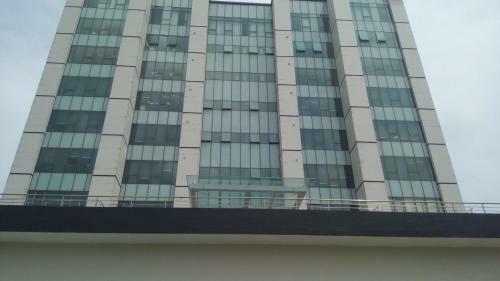 The Landmark Hotel By Amara Suite
