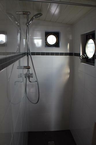 Boat-apartment Rotterdam Fokkelina