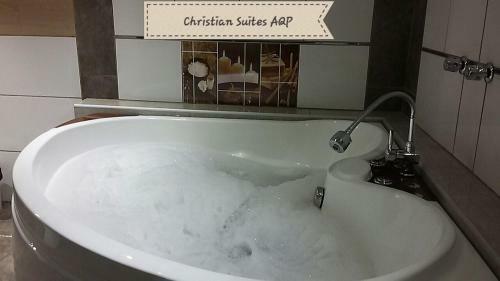 Hotel Christian Suites Aqp