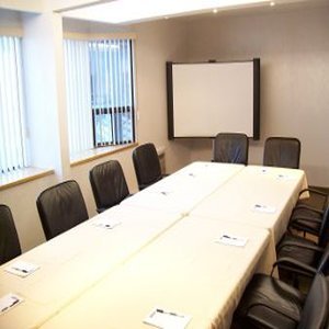 Hotel Travelodge Toronto East