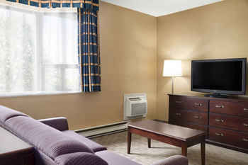 Hotel Travelodge Toronto East