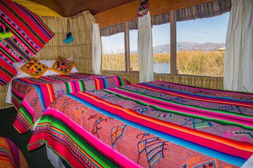 Uros Sol Y Luna Lodge