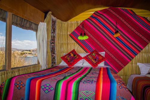 Uros Sol Y Luna Lodge