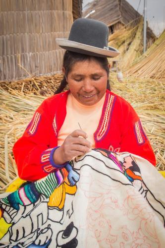 Uros Sol Y Luna Lodge