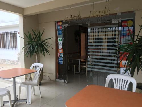 Posada Hostal & Restaurante Manolo