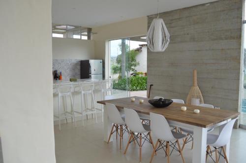 Villa Wayra Playa Vichayito Piura