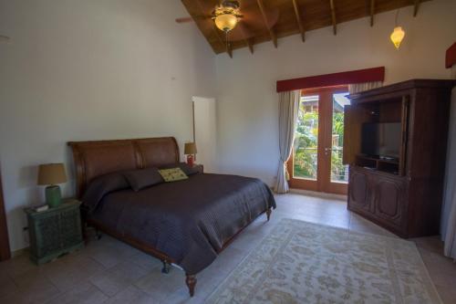 Luxury Villas At Sea Horse Ranch