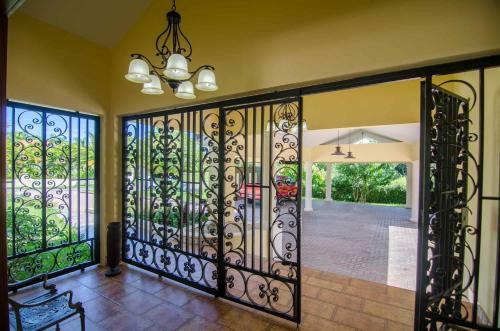 Luxury Villas At Sea Horse Ranch