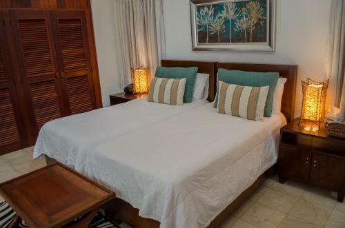 Luxury Villas At Sea Horse Ranch