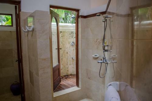 Luxury Villas At Sea Horse Ranch