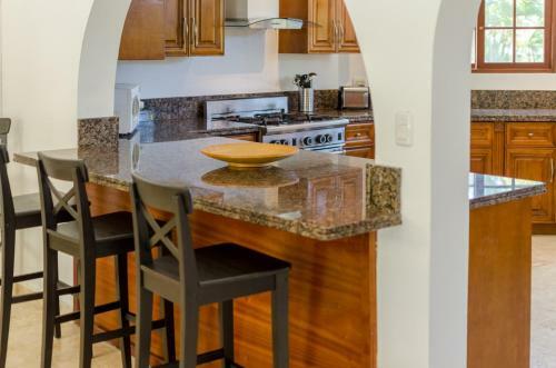 Luxury Villas At Sea Horse Ranch