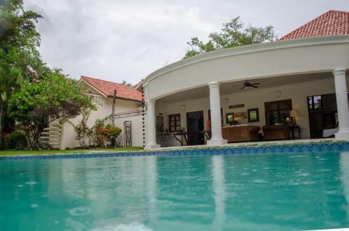 Luxury Villas At Sea Horse Ranch
