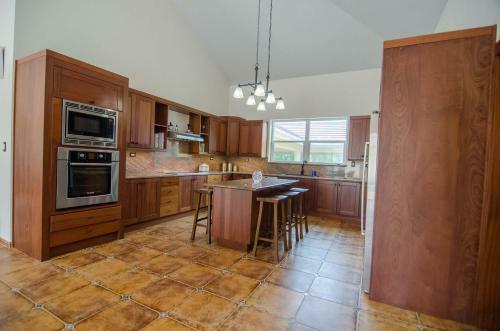 Luxury Villas At Sea Horse Ranch