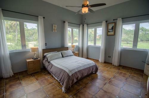 Luxury Villas At Sea Horse Ranch