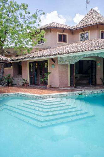 Luxury Villas At Sea Horse Ranch