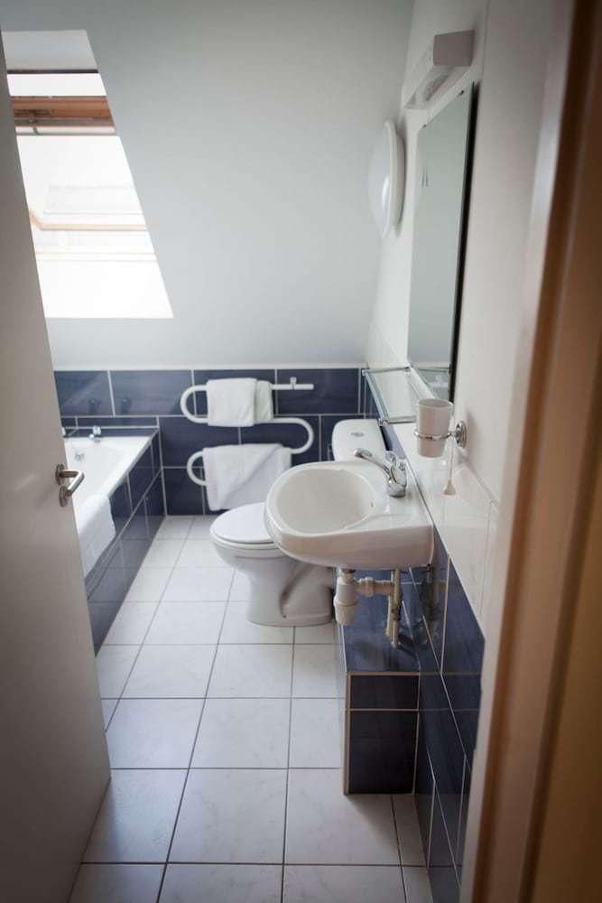 Toothbrush Apartments - Central Ipswich