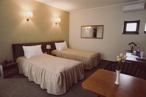 C&c Residence Hotel