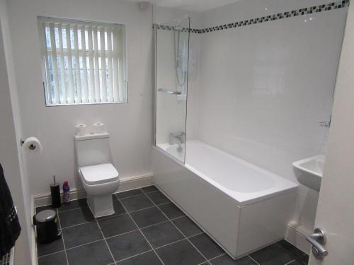 Victorian 1 Bedroom Apartment - Aigburth
