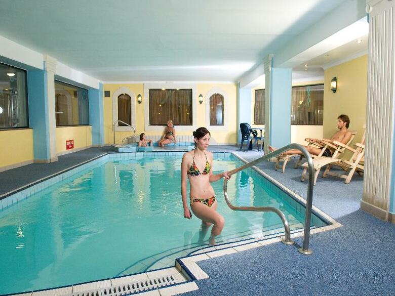 Hotel Pergola Club