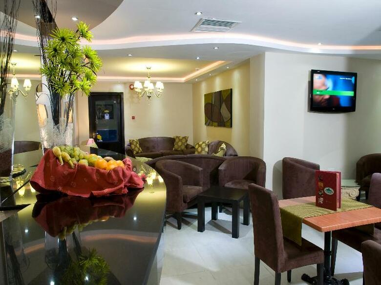 Hotel Pergola Club