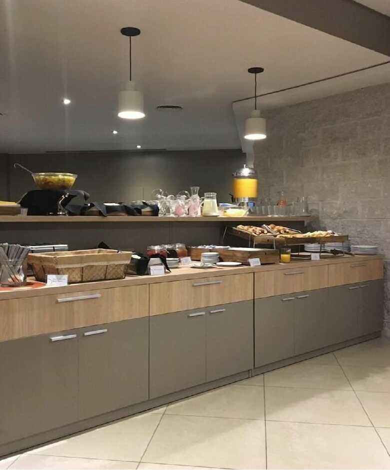 Hotel Maran Suites Y Towers