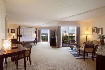 Hotel Holiday Resort Guam