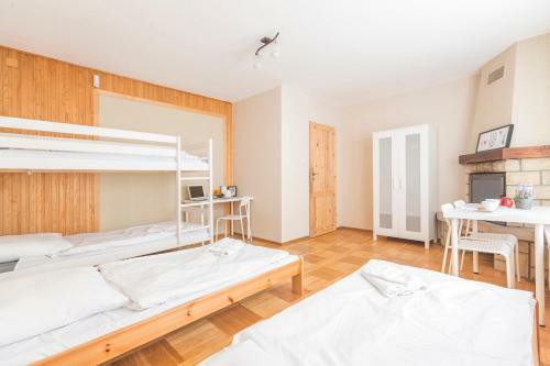 Albergue Kujawska Rooms