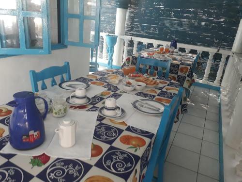 Hostal Le Chateau Bleu