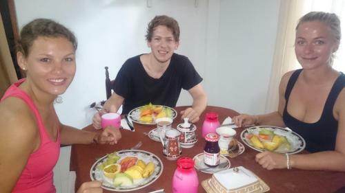 Bed & Breakfast Kavirose Holiday Home