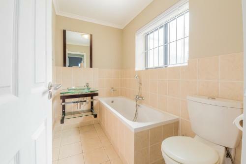 Somerset Links Business Apartment