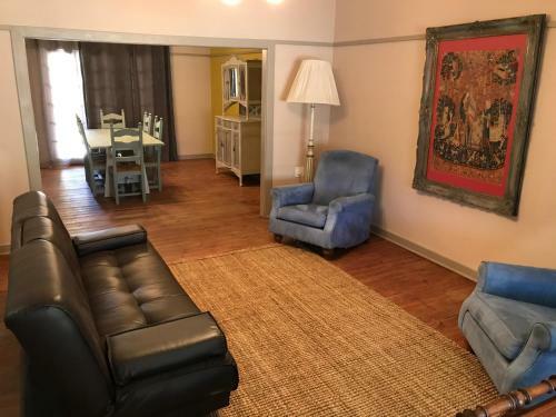 Hostal Villa Brocant Guest House