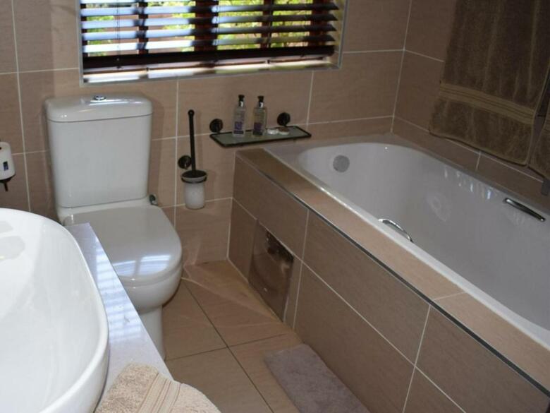 Hostal Casa Albergo Guest House