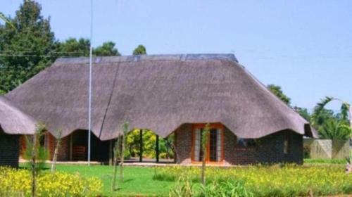 Bed & Breakfast African Flair Country Lodge
