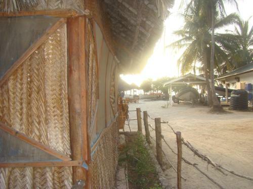Bed & Breakfast Jambo Brother Room & Food