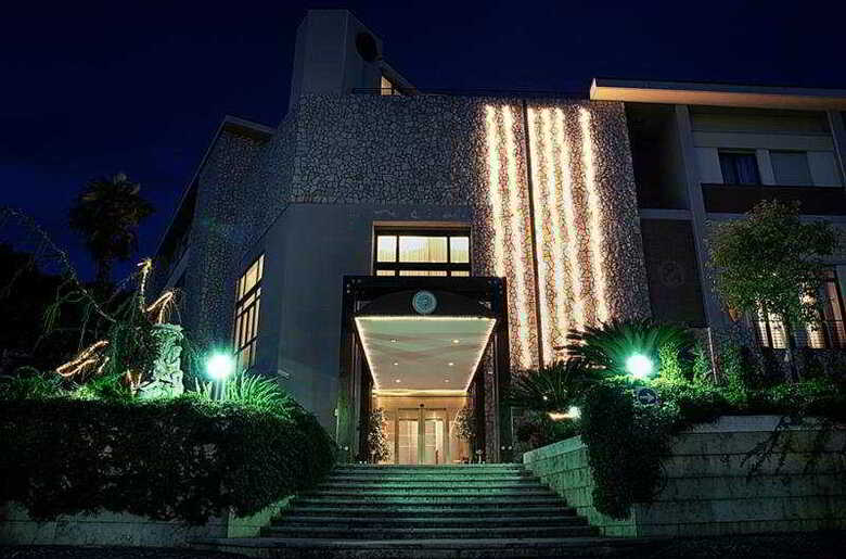 Hotel Solofra Palace