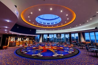 Hotel Outrigger Twin Towns Resort