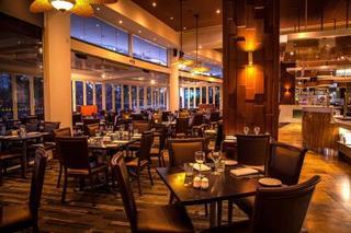 Hotel Outrigger Twin Towns Resort