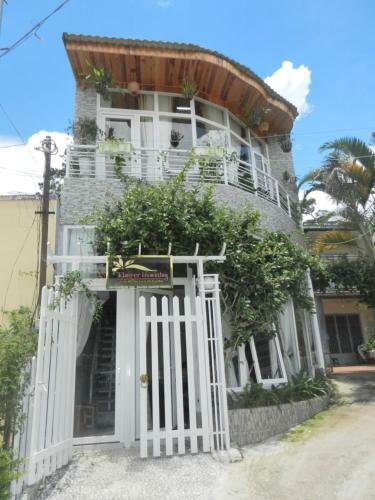 Apartamento Flower Homestay