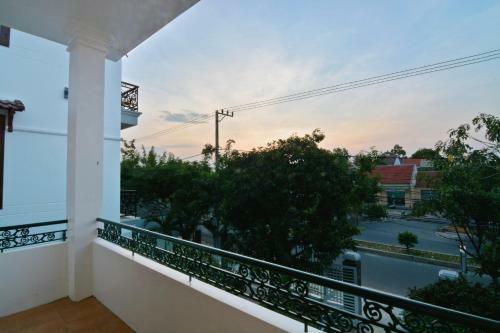 Hotel Redrose Villa