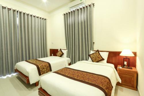 Hotel Redrose Villa