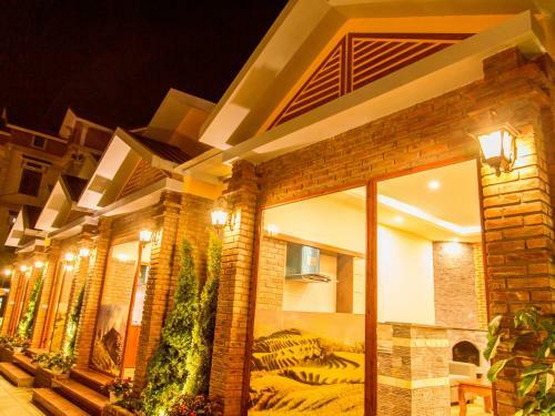 Sapa Family House Hotel