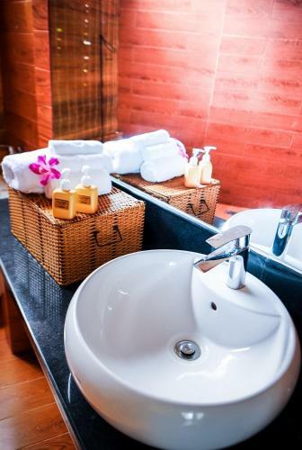 Hotel Aurora Villas And Resort
