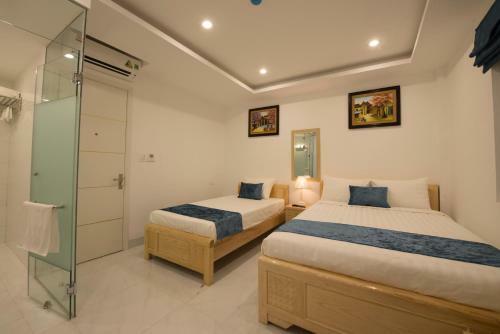 Ha Noi Holiday Center Hotel