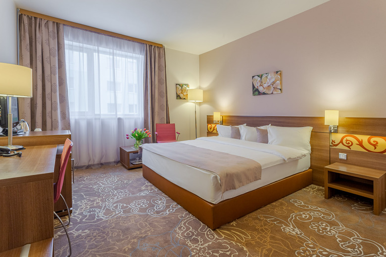Hotel Rin Airport 4 Star