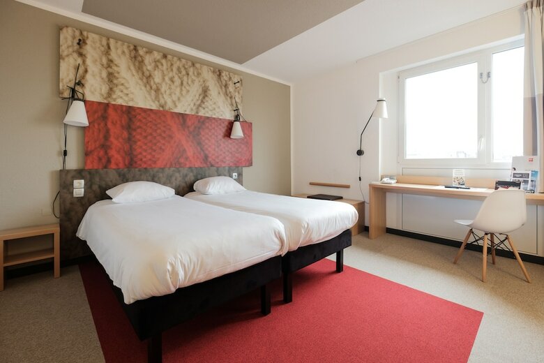 Hotel Ibis Mons Centre Gare