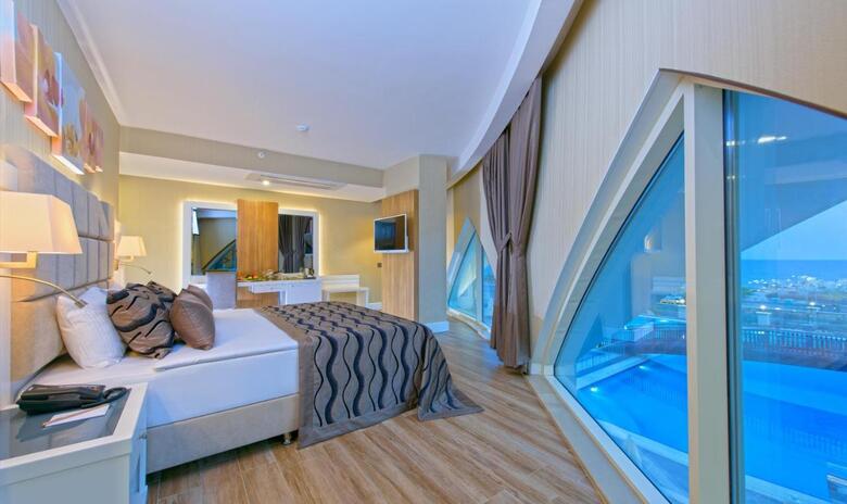 Hotel Asia Beach Resort