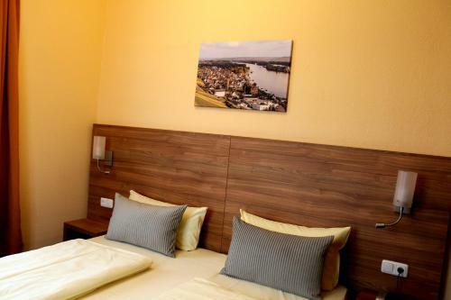 Hostal Weinstube Zur Lindenau
