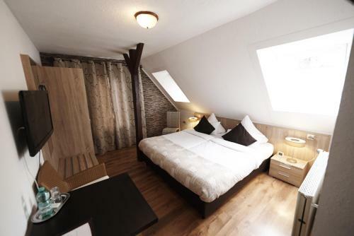 Hostal Hotel Garni Wurster Kroog