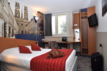 Hotel Tour Giraudeau